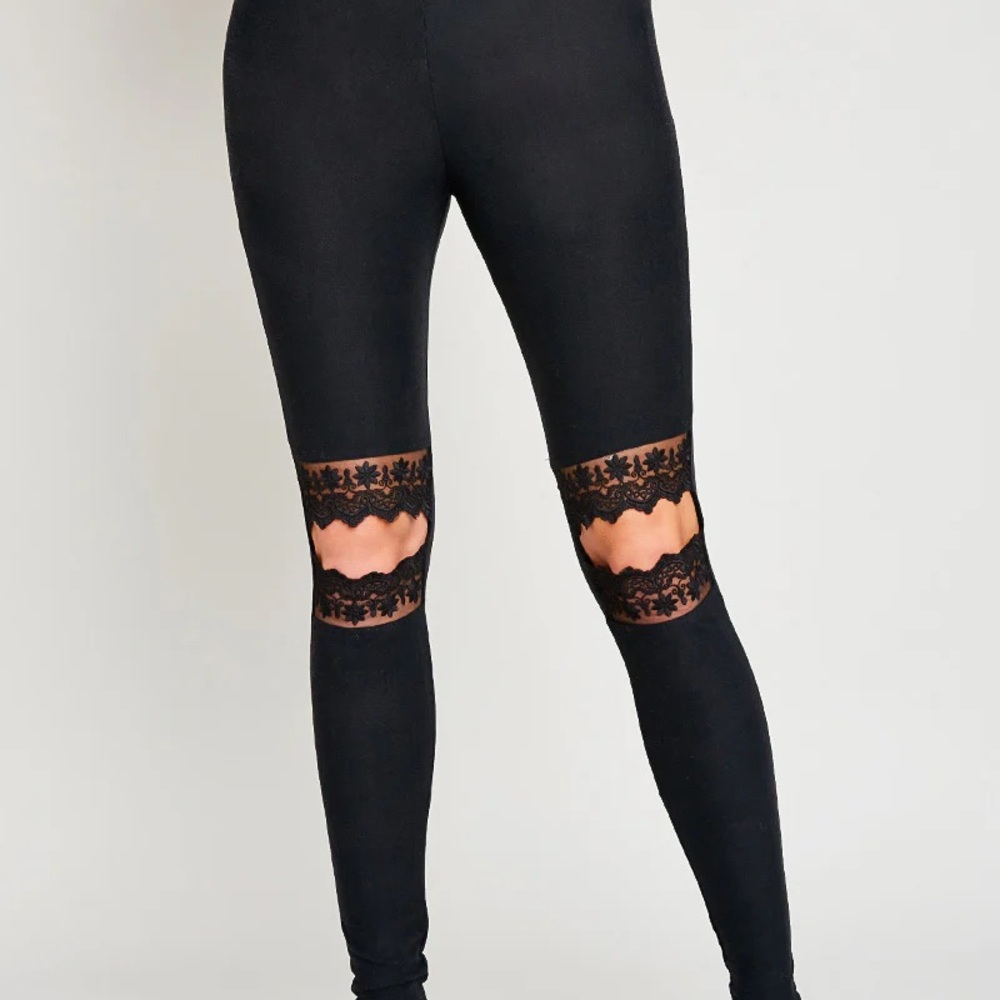 NWT Hayden Los Angeles Lace Cutout Brushed Leggings